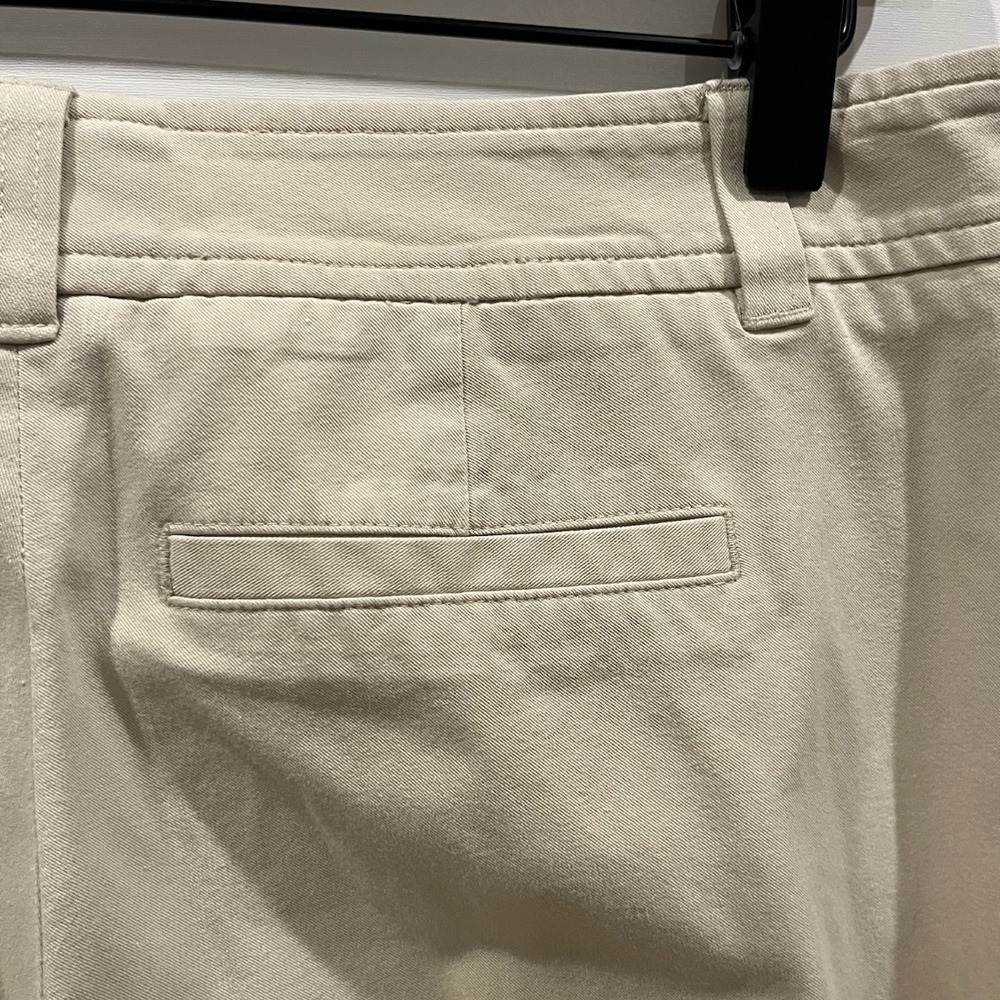Lilly Pulitzer Palm Beach Fit Khaki Bootcut Stretch Pants Beige Womens 8 - Picture 4 of 4